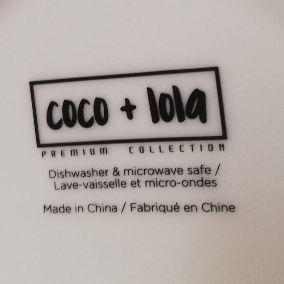 Coco + Lola Tropical Themed Cereal Dessert Soup Salad Bowls - Picture 4 of 4